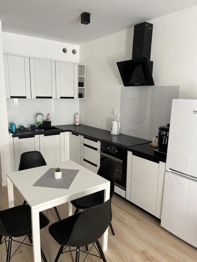 Pk Premium Apartments Болеславец Экстерьер фото